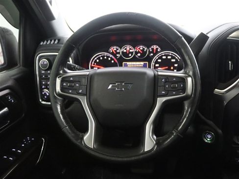 Used 2021 Chevrolet Silverado 1500 LT Trail Boss w/ Convenience Package II AWD/4WD image 25
