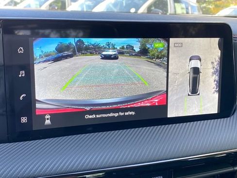 New 2026 Nissan Kicks SR w/ Cold Weather Package image 22