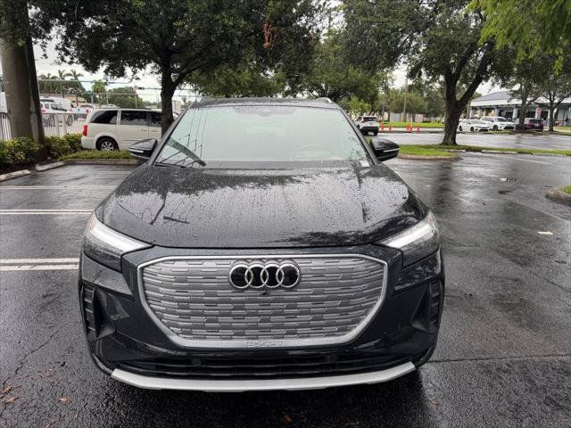 Used 2023 Audi Q4 e-tron Premium Plus RWD image 7
