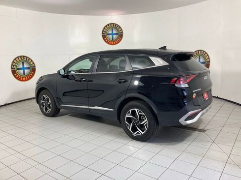 Used 2025 Kia Sportage LX image 13
