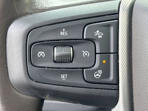 Used 2021 GMC Yukon XL Denali w/ Denali Premium Package image 38