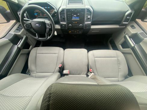 Used 2016 Ford F150 XLT RWD image 16
