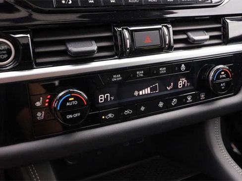 Certified 2024 Nissan Pathfinder Platinum w/ Cargo Package image 19