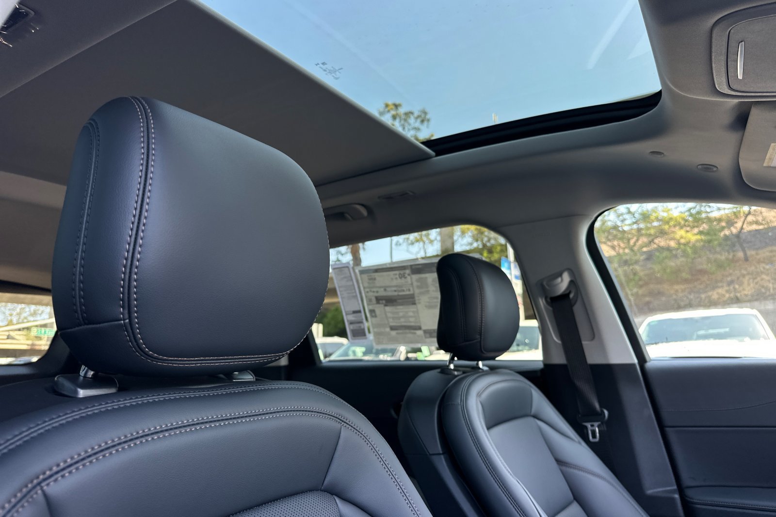 New 2026 Lincoln Nautilus Premier w/ Equipment Group 102A AWD/4WD image 16