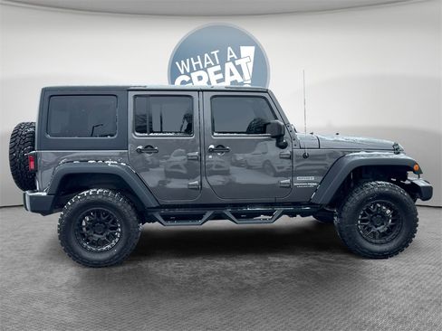 Certified 2018 Jeep Wrangler Unlimited Sport S image 10