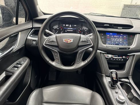 Certified 2021 Cadillac XT5 Premium Luxury image 13