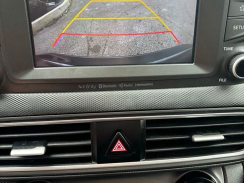 Used 2020 Hyundai Kona Limited image 10