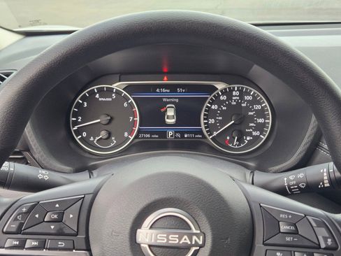 Used 2024 Nissan Sentra SV image 29