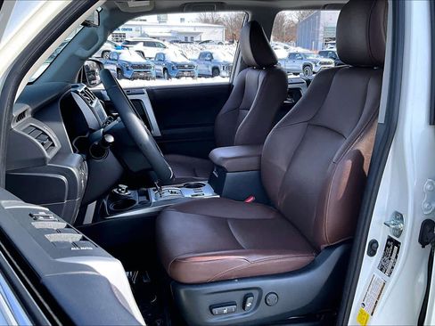 Used 2023 Toyota 4Runner Limited image 8