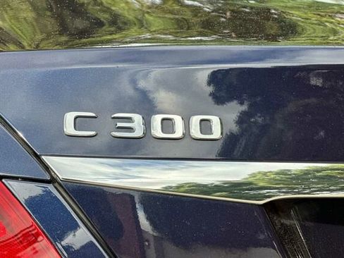Used 2018 Mercedes-Benz C 300 4MATIC Sedan image 38