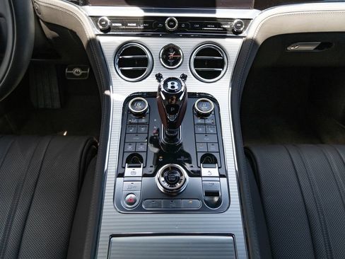 Used 2023 Bentley Continental GT V8 AWD/4WD image 20