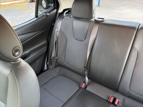 Used 2025 Buick Encore GX Preferred image 33