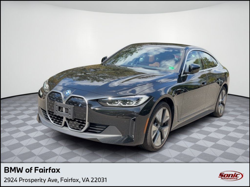 Used 2024 BMW i4 eDrive35 w/ Premium Package RWD image 1