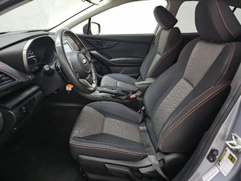 Used 2022 Subaru Crosstrek 2.0i Premium image 8