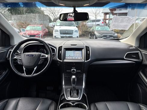 Used 2017 Ford Edge Titanium w/ Equipment Group 301A image 14