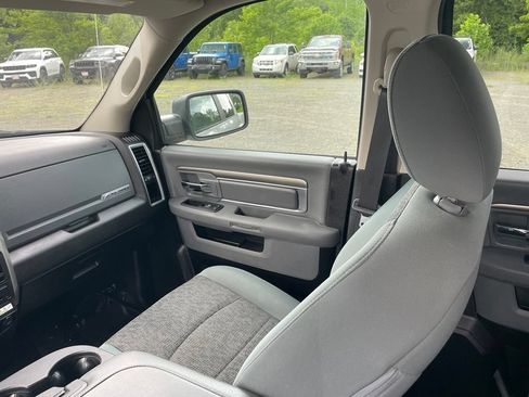 Used 2019 RAM 1500 Big Horn w/ Rambox Value Package AWD/4WD image 22