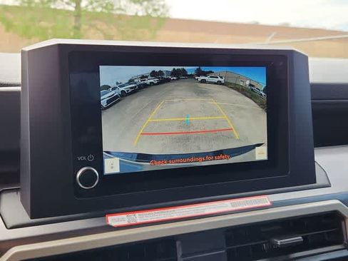 Used 2025 Toyota Tacoma SR5 image 23