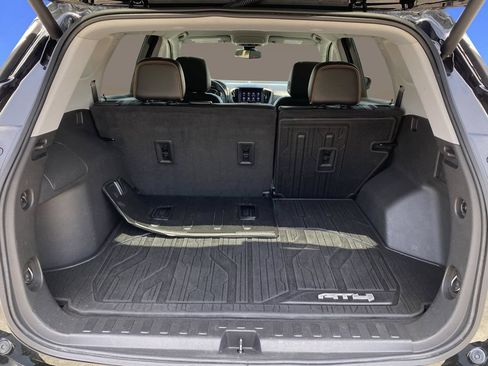 Used 2023 GMC Terrain AT4 AWD/4WD image 29