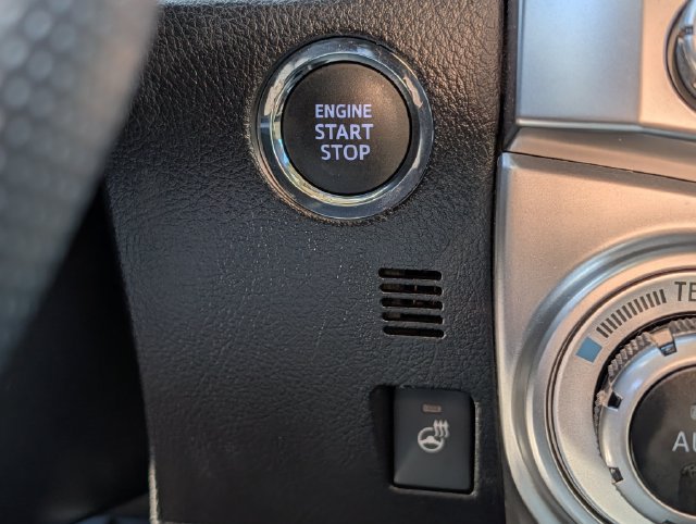 Used 2023 Toyota 4Runner Limited AWD/4WD image 20