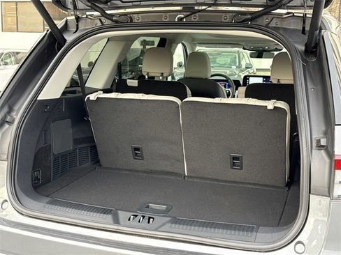 New 2025 Lincoln Aviator Premiere image 16