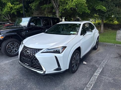 Used 2023 Lexus UX 250h AWD w/ Accessory Package (Z2) image 3