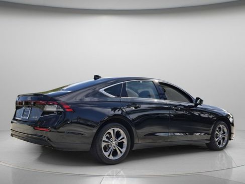 Used 2024 Honda Accord EX image 7