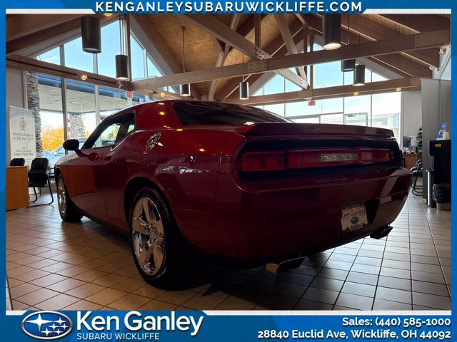 Used 2009 Dodge Challenger R/T RWD image 3