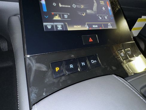 New 2026 INFINITI QX80 Autograph image 25