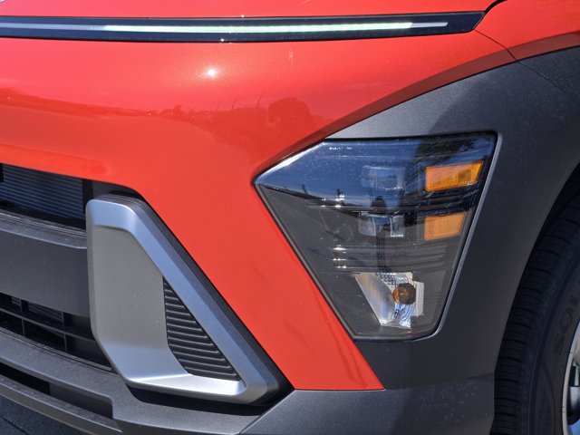 New 2027 Hyundai Kona SE FWD image 6