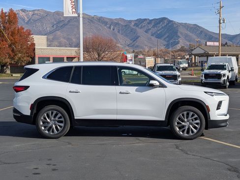 New 2026 Buick Enclave Preferred w/ Power Package image 2