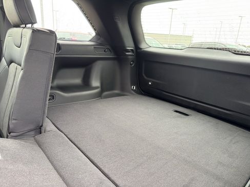 New 2025 Jeep Grand Cherokee Altitude image 34