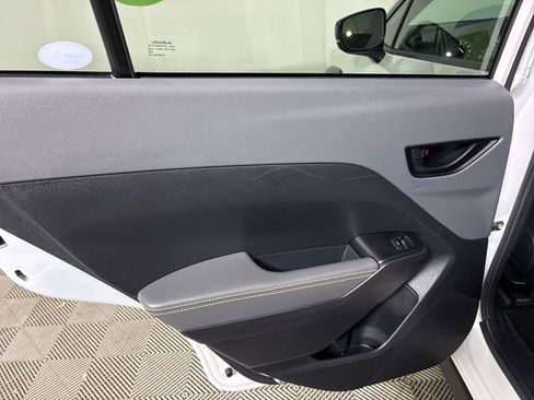 Certified 2025 Subaru Crosstrek 2.5i Sport w/ Crosstrek Mirror Package image 23