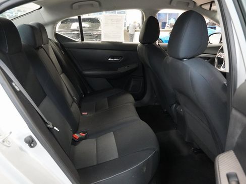 Used 2021 Nissan Sentra SV w/ Trunk Package image 27