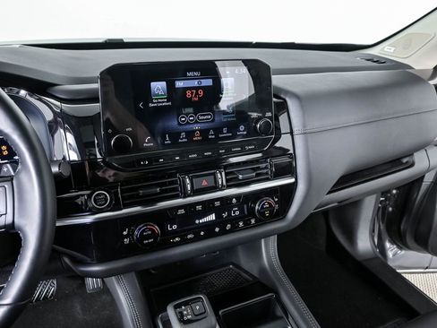 Used 2024 Nissan Pathfinder Platinum w/ Cargo Package FWD image 14