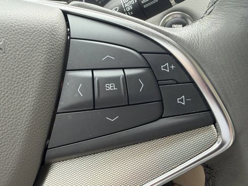 Used 2023 Cadillac XT5 Premium Luxury FWD image 30
