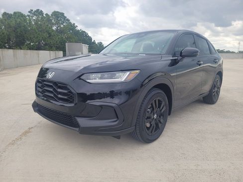 New 2026 Honda HR-V Sport image 3