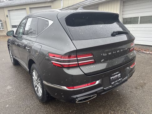 Used 2024 Genesis GV80 2.5T image 9