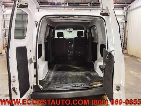 Used 2017 Nissan NV200 S w/ Back Door Glass Package FWD image 16