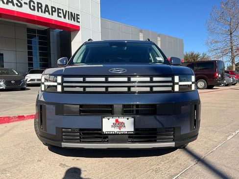 Used 2025 Hyundai Santa Fe SEL image 4