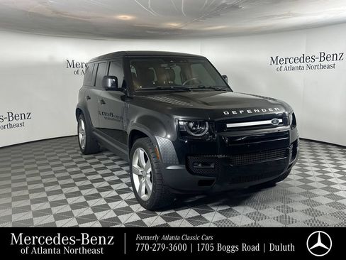 Used 2024 Land Rover Defender 110 SE AWD/4WD image 1