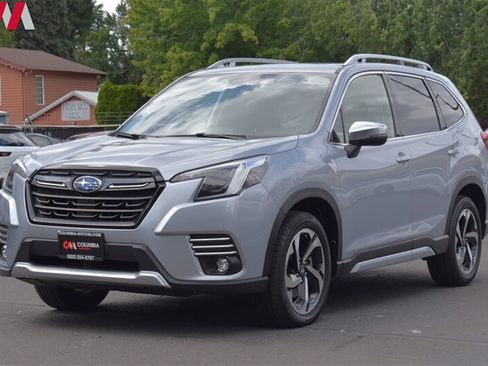 Used 2022 Subaru Forester Touring AWD/4WD image 8