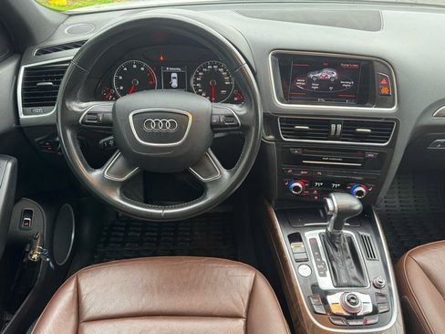 Used 2017 Audi Q5 2.0T Premium Plus w/ Technology Package image 10