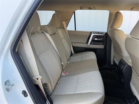 Used 2022 Toyota 4Runner SR5 image 31