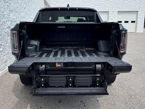 Used 2024 GMC Hummer EV 3X AWD/4WD image 5