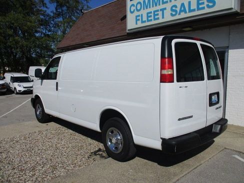 Used 2006 Chevrolet Express 1500 image 8