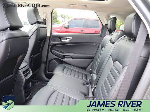 Used 2024 Ford Edge SEL w/ Convenience Package AWD/4WD image 17
