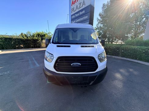 Used 2019 Ford Transit 250 148 Medium Roof RWD image 10