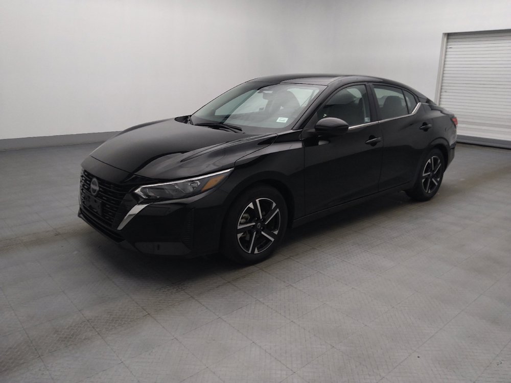 Used 2025 Nissan Sentra SV FWD image 2