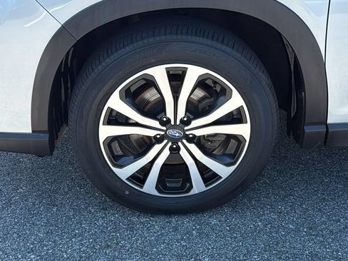 Certified 2022 Subaru Forester Limited AWD/4WD image 8
