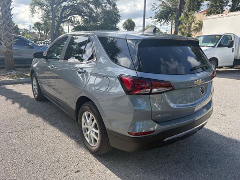 Used 2024 Chevrolet Equinox LT FWD image 5